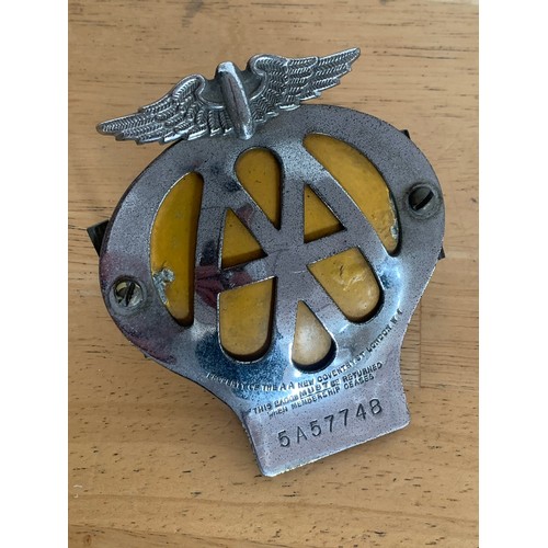 122 - Vintage Automobile Association Badge