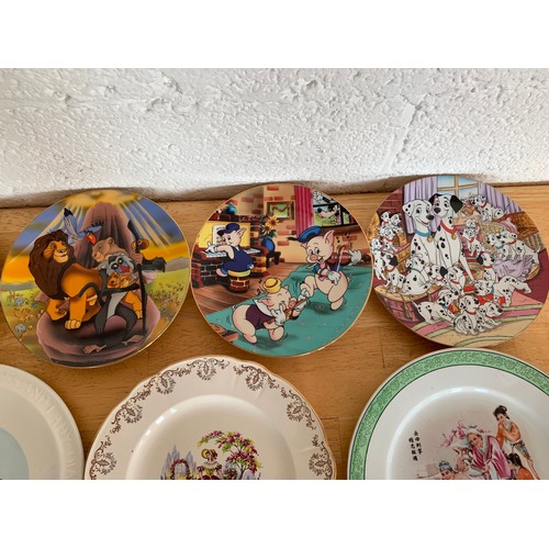 55 - Collection of Picture, Collectable and Imari Plates