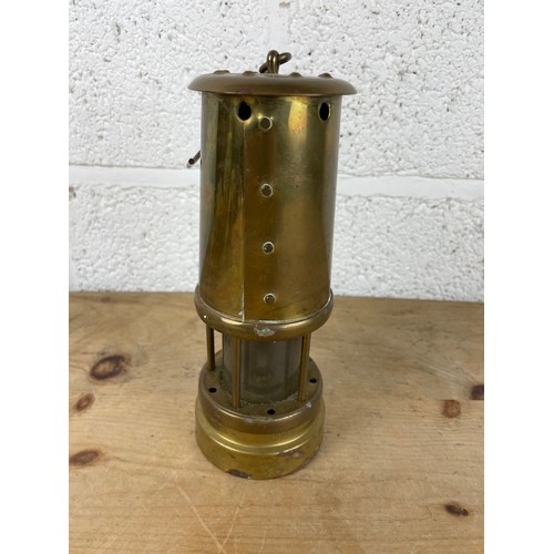 370 - Ferndale Coal Vintage Brass Miners Lamp