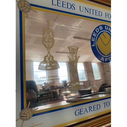 395 - Vintage 1970's Leeds United Mirror and History of Leeds United Football Club Clock