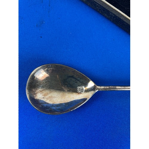 11 - Boxed Sterling Silver Spoons London Wakley & Wheeler 1949 48g