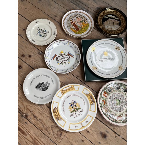 290 - Quantity of Collectable Plates Inc. Poole