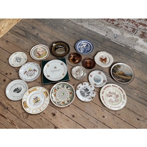 167 - Quantity of Collectable Plates Inc. Poole