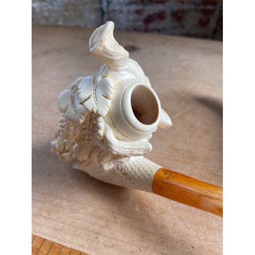 30 - Vintage Barling Finely Carved Meerschuam Pipe in Case