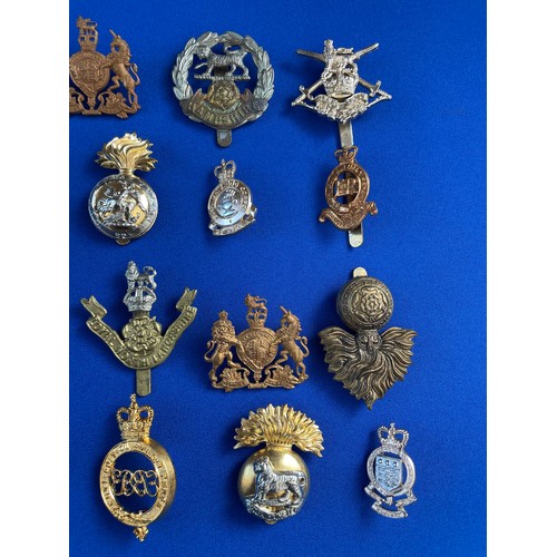 203 - 20 Military Cap Badges