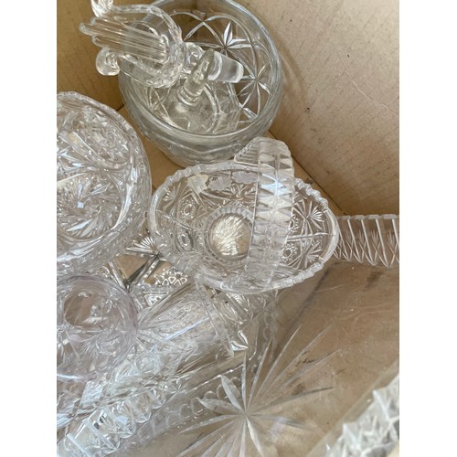 284 - Box of Cut Glass & Crystal Items