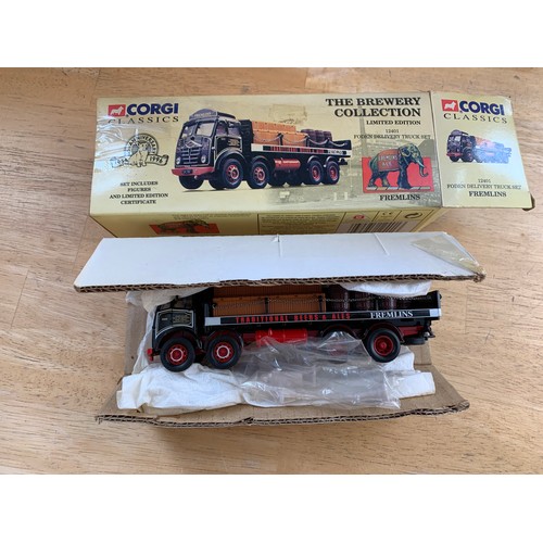 87 - Corgi Classics The Brewery Collection Fremlins Foden with figures