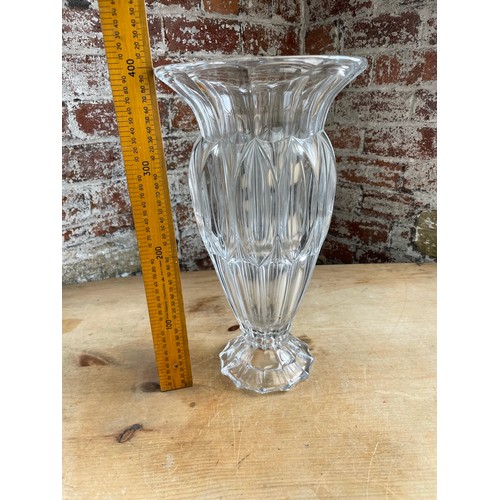 314 - Large 40cm Shannon Irish Crystal Vase 40cm Tall Very Heavy