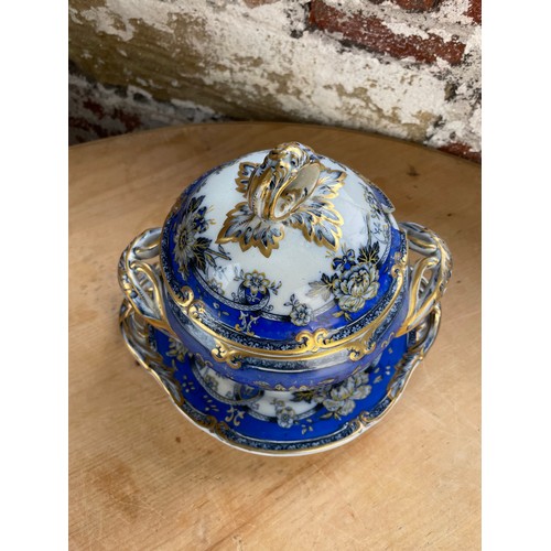 299 - 1848 Blue & White lidded Tureen