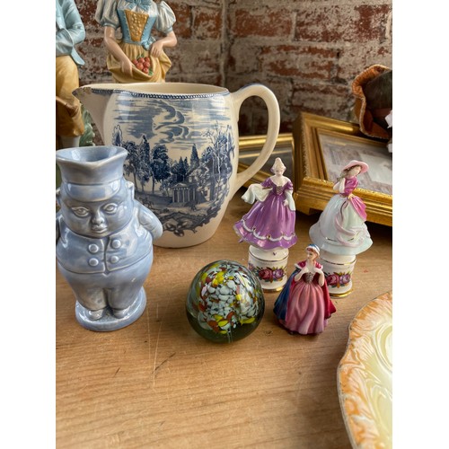 302 - Collectables Inc. Dickens Porgy, Doulton & Coalport Figures