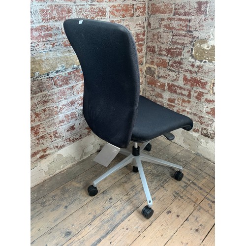 422 - Office Chair