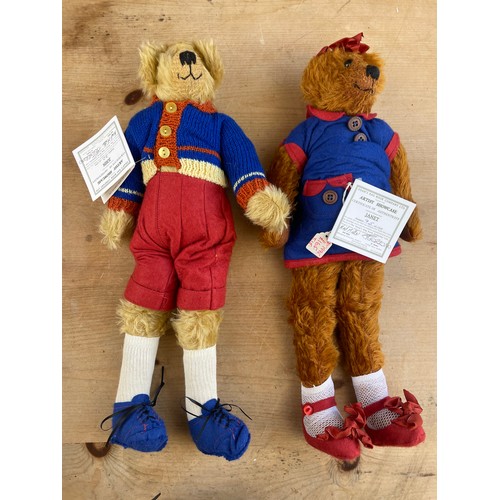 2 - Deans Bears, Deans Rag Book Company Limited Artist Showcase Bears. John (30/1500) & Janet (95/1500) ... 