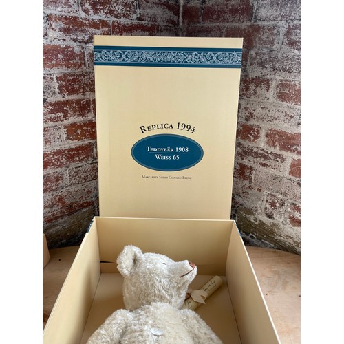 39 - Steiff Huge Limited Edition 1908 Replica Bear Boxed With COA & Origional Packaging. The Bear Is Stil... 