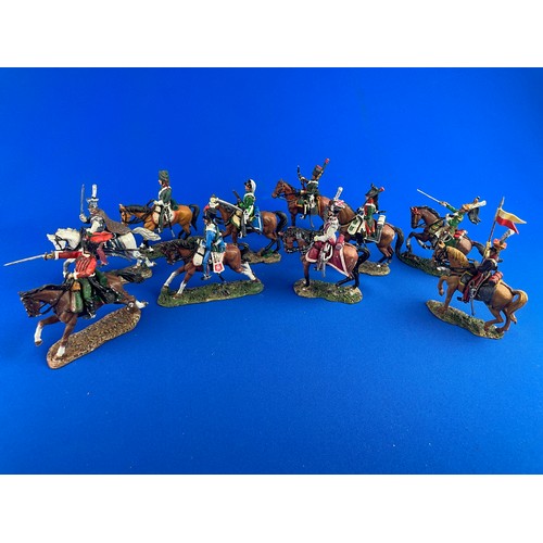 225 - 10 Delprado Cavalry Figures