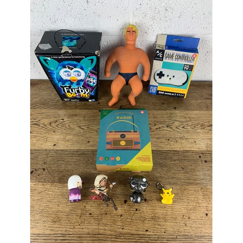 369 - Collection of Childrens Toys to include Stretch Armstrong, Fuby Boom, 200 in 1 TV Game system etc.