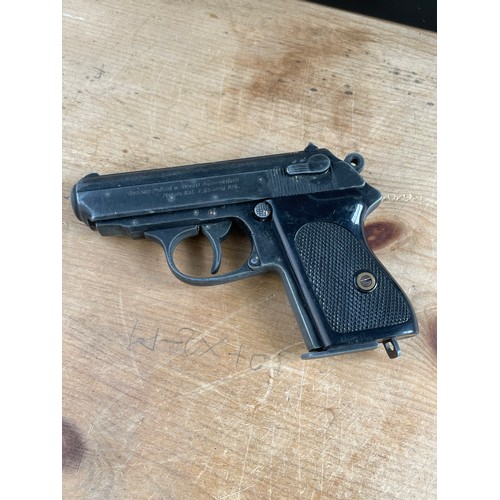 173 - James Bond Poster & Replica Walther PPK Pistol