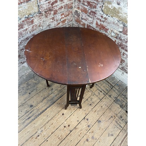 382 - Edwardian Dropleaf Occasional Table