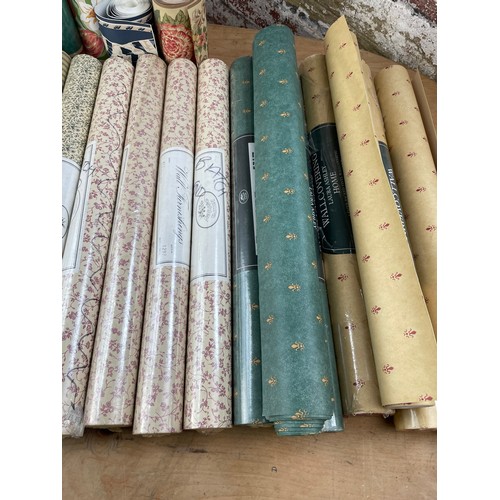 390 - 20 Rolls Of Laura Ashley Wallpaper 16 Still Cellophane Wrapped