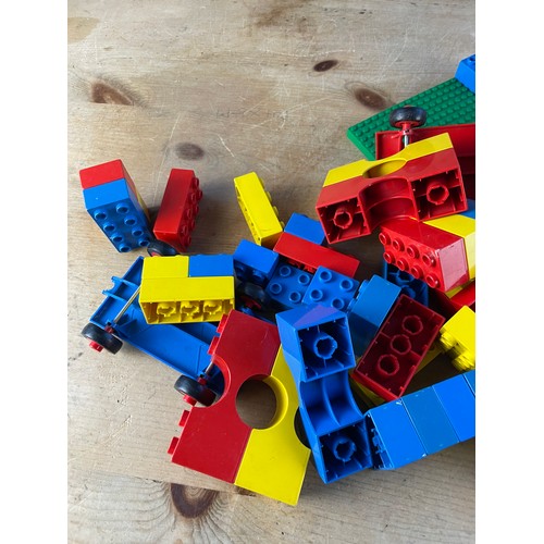 57 - 1kg of 1970's Lego Duplo