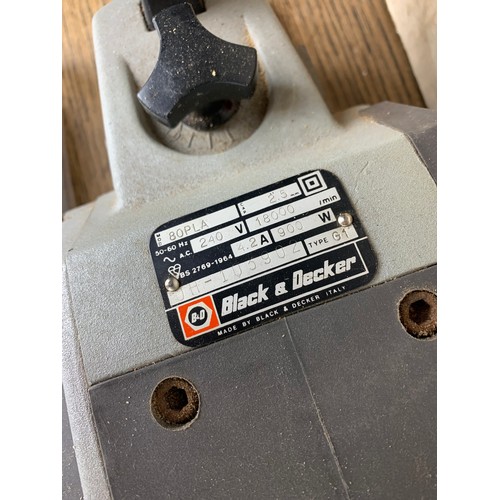 358 - Large Black & Decker Professional 80PLA Power Wood Plane inc. Blade Sharpening accessories