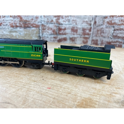 100 - Hornby Dublo 