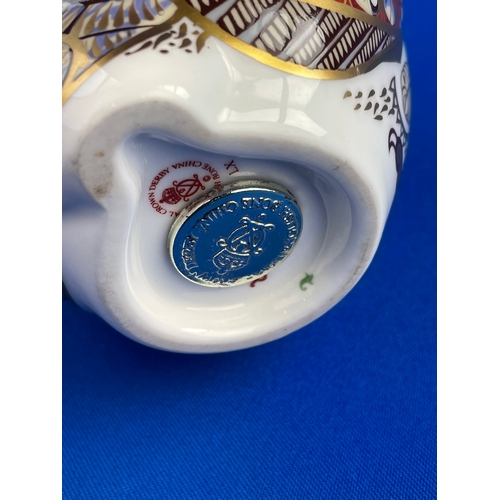 217 - Royal Crown Derby Owl. Gold Stopper.