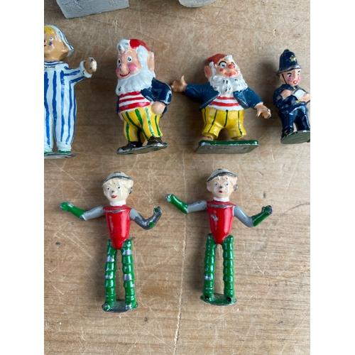 76 - Vintage Lead Figures Inc. Bill & Ben The Flower Pot Men, Noddy Characters & Silvester The Cat