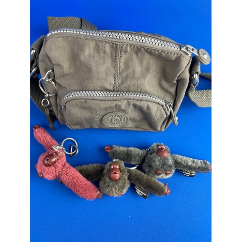 379 - Vintage Kipling Bag & 3x Monkey Mascot Keyrings