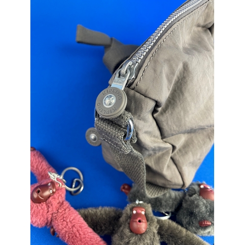 379 - Vintage Kipling Bag & 3x Monkey Mascot Keyrings