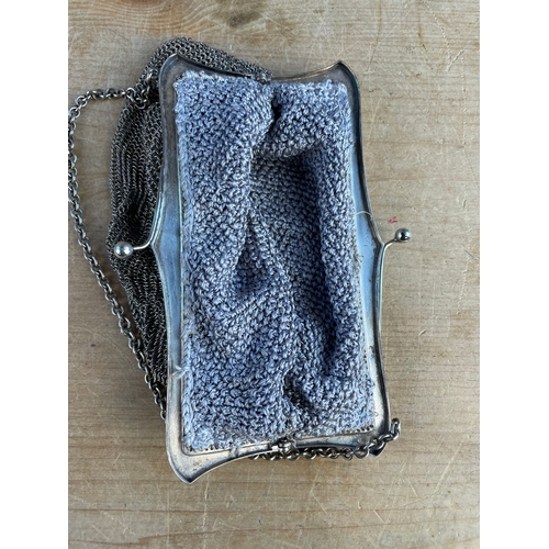 260 - Vintage Chainmail Purse / Bag