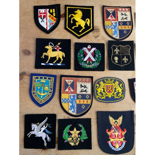 241 - 24x Assorted Vintage Embroidered Badges & Patches Inc. University & Schools