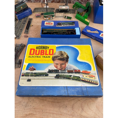 120 - Large Set Of Hornby Dublo Items. Inc Boxed Duchess Of Montrese, Boxed 6567 With 6 Carriages, Trix Wh... 