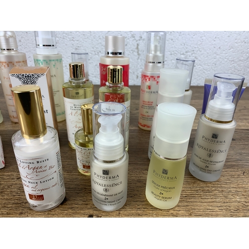 374A - Phyderma Skincare - Large Collection of New and Unused Phyderma Skincare Products