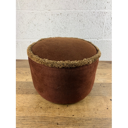 520 - Small Foot Pouffe