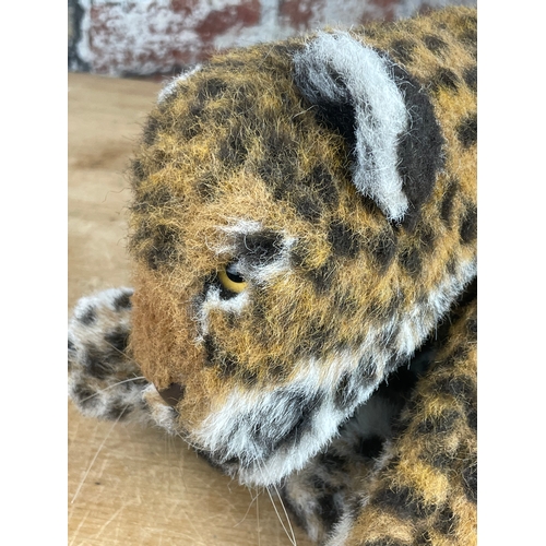 90 - Vintage Steiff Leopard (No Tag)