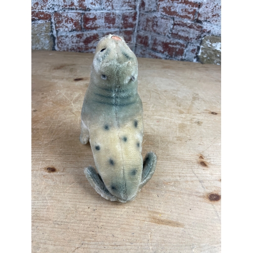 95 - Vintage Steiff Robby Spotted Seal