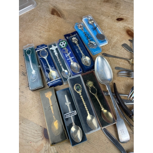 220 - Vintage Flatware & Collectable Spoons