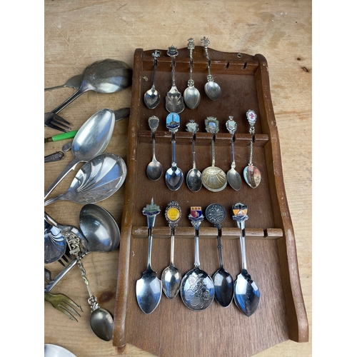 220 - Vintage Flatware & Collectable Spoons