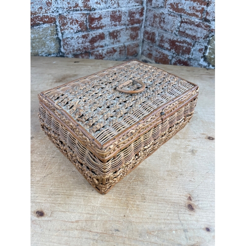 229 - Wicker Sewing Basket Full Of Vintage Buttons