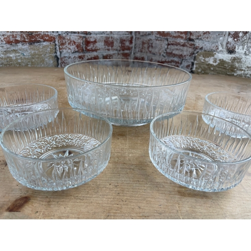 234 - Mid Century Sunburst Trifle Set. Large Bowl & Four Serving Dishes