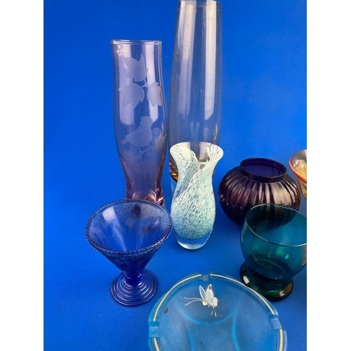 351 - Collection Of Vintage Glass Items