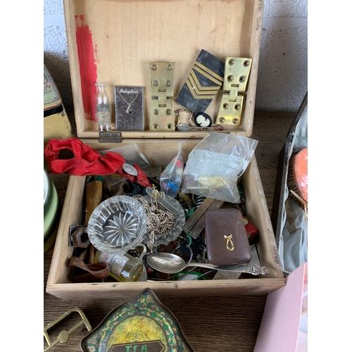 281 - Mixed Lot of Collectables inc. Wooden Box Full of various items, Tins, Vanity set a/f Ericsson Mobil... 