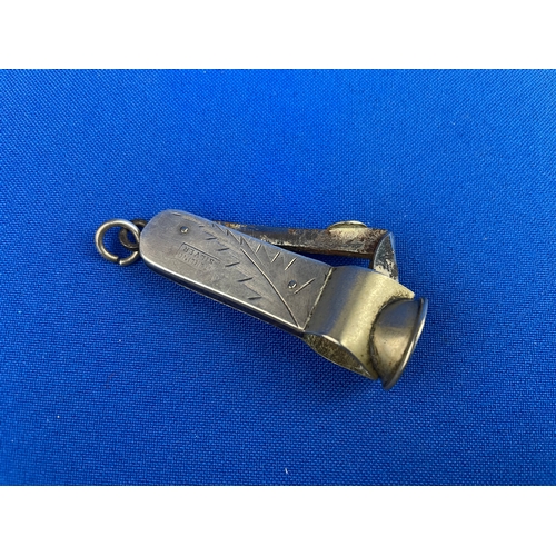 9 - Sterling Silver Cheroot Cigar Cutter