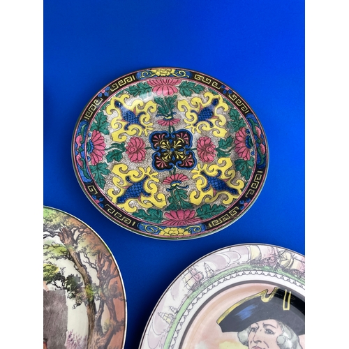 427 - Various Cabinet Plates Inc Royal Doulton The Gipsies