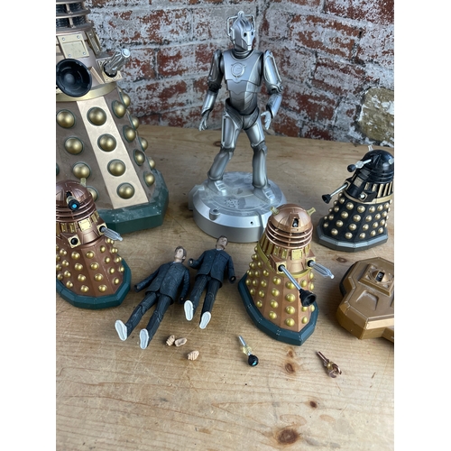 62 - Dr Who Toys