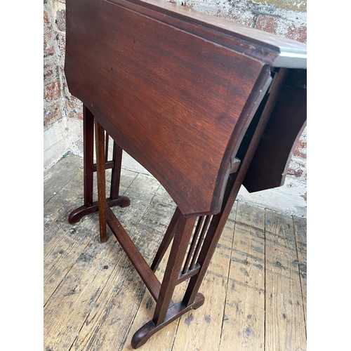 502 - Vintage Drop Leaf Occasional Table a/f