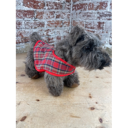 45 - Vintage Deans of Rye Sussex Scottie Dog