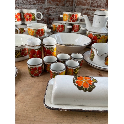 279 - Huge Midwinter Nasturtium Stonehenge Dinner & Tea Service. Great Condition.