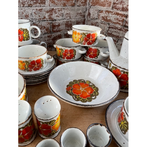 279 - Huge Midwinter Nasturtium Stonehenge Dinner & Tea Service. Great Condition.