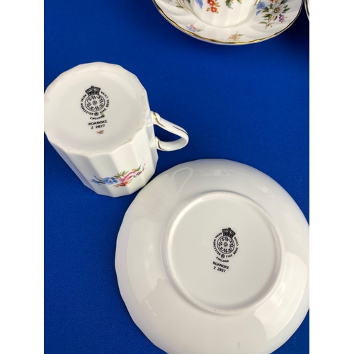 311 - 4x Royal Worcester Roanoke Design Demitasse Cups & Saucers.